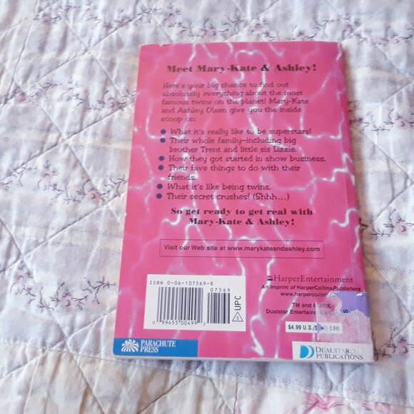 Mary-Kate & Ashley: Our Story Olsen Twins Biography - Picture 2 of 2